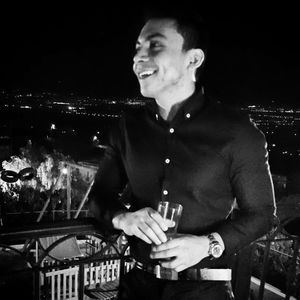 Meet your Posher, Carlos